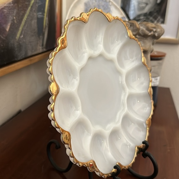 Anchor Hocking Vintage Milk Glass Deviled Eggs
Serving Platter Gold Trimmed - Picture 3 of 10
